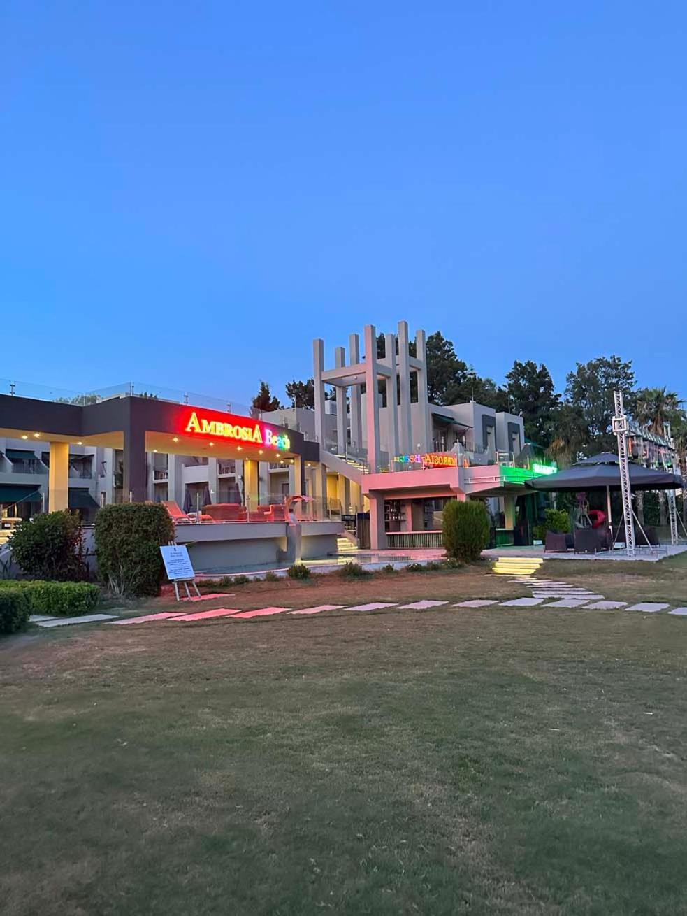 Hotel Ambrosia Bitez Exterior foto